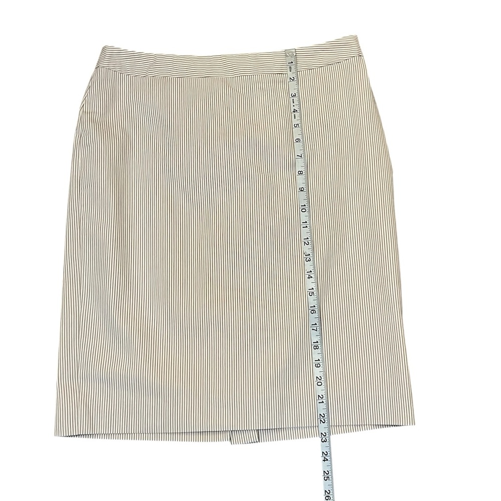 2 Piece Nine West Suite Pin-Striped Tan Cream Women's Blazer & Skirt Size: 10 - Picture 6 of 10